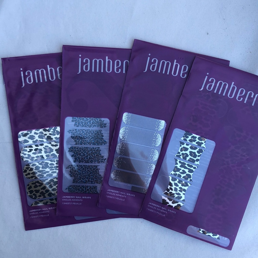 *******SOLD********Jamberry Nail Wraps
